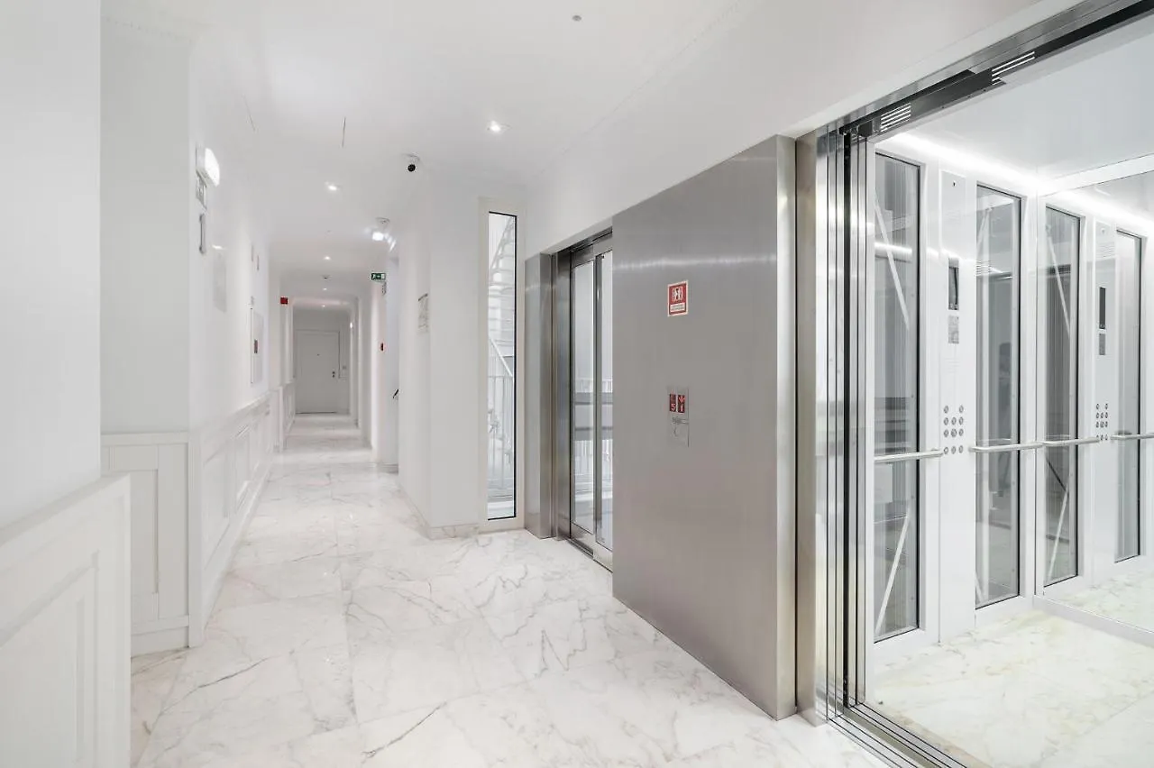 Whome | The Boulevard Prime Location & Timeless Luxury Lisbon 0*,