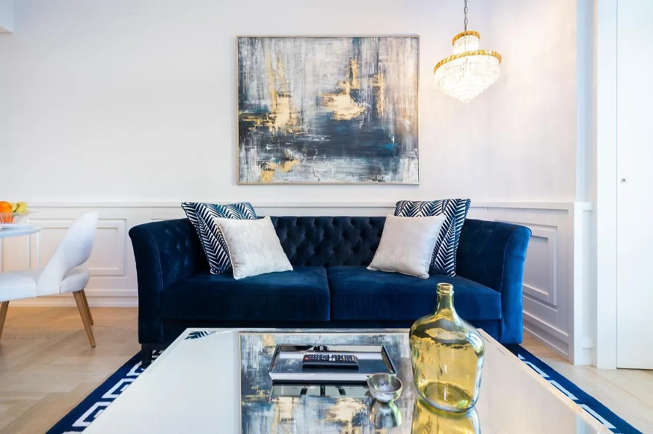 Apartment Whome | The Boulevard Prime Location & Timeless Luxury Lisbon