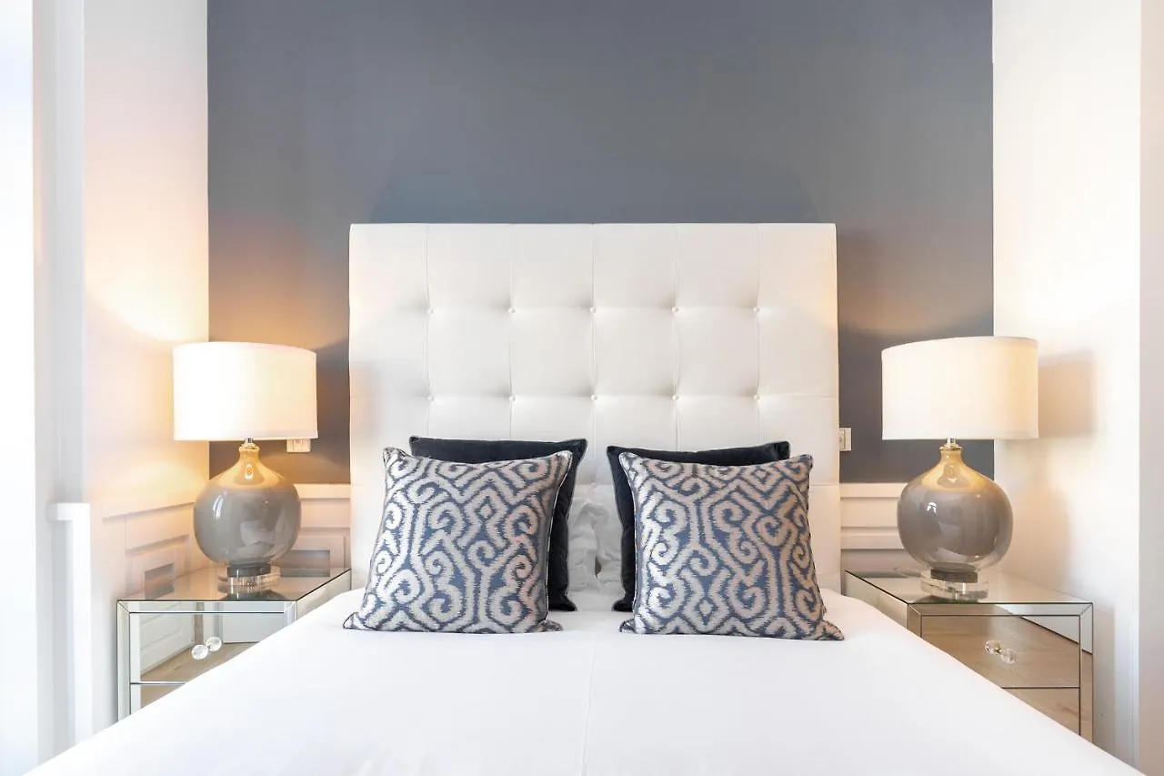 Apartment Whome | The Boulevard Prime Location & Timeless Luxury Lisbon